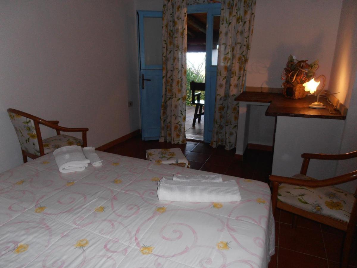Casa Alianda Pension Telti Kamer foto